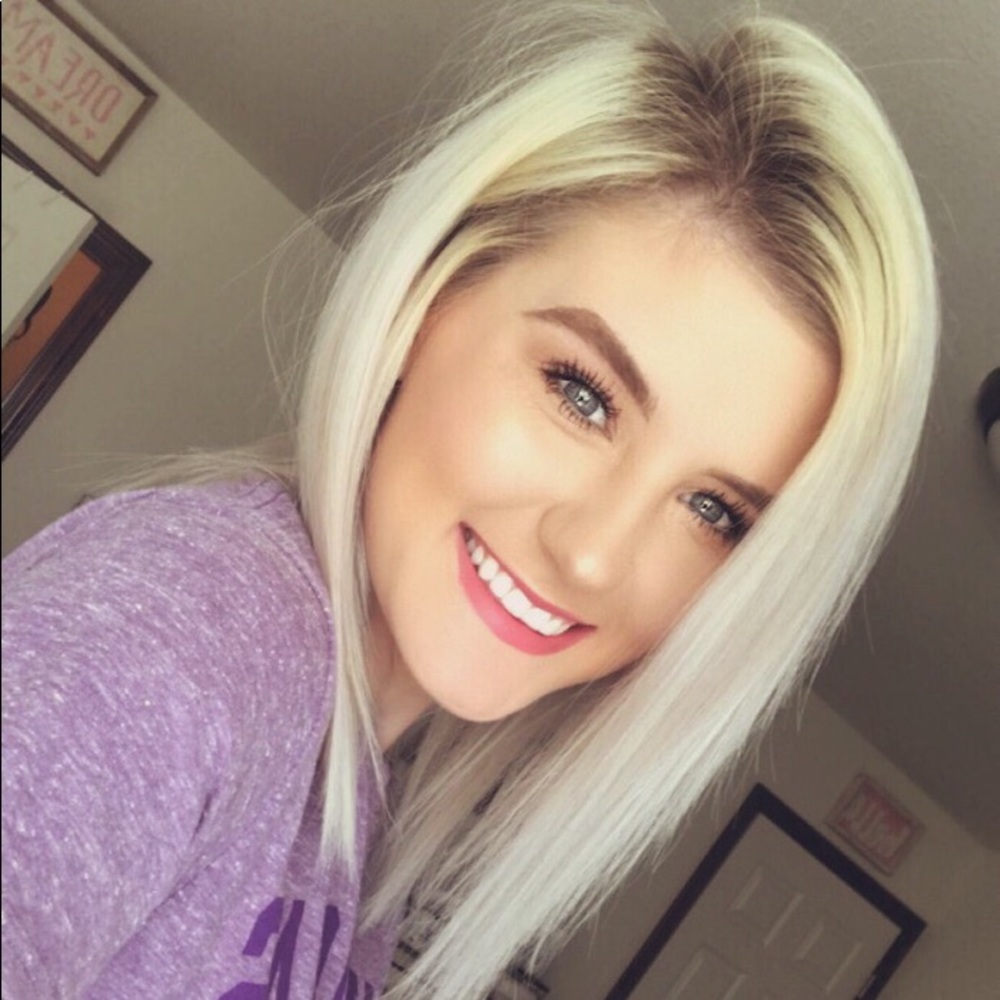 Meet your Posher, Brandi